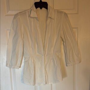 No Boundaries 6 Cream Button-Up Blouse